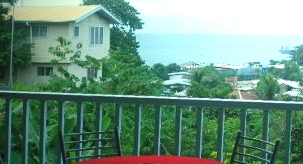 Red Mansion Comfort Inn Honiara Eksteriør billede